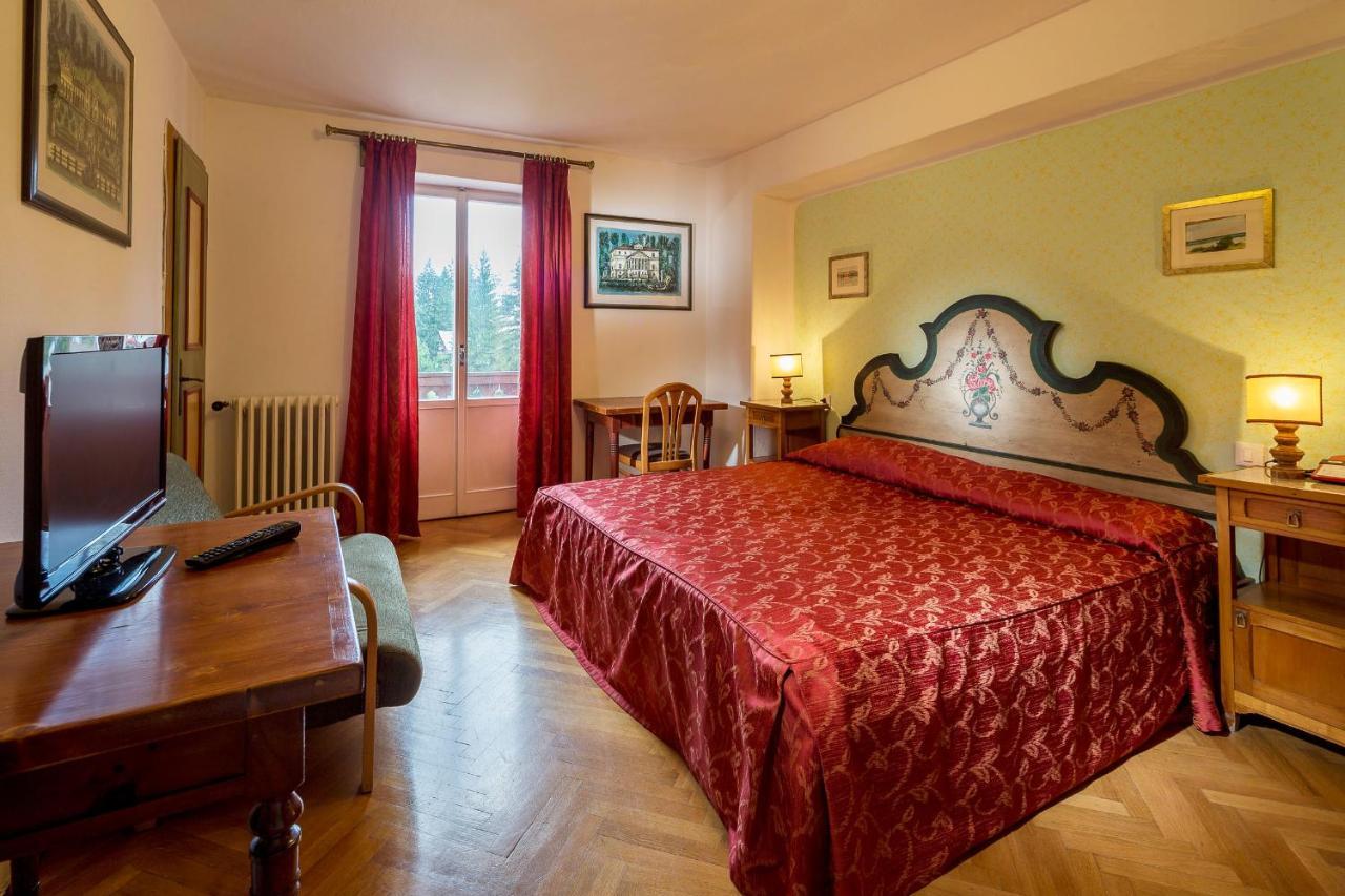 Hotel Corona Cortina dʼAmpezzo Eksteriør billede